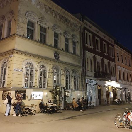 Little Big Bc - Central Modern Studio Cracovia Exterior foto