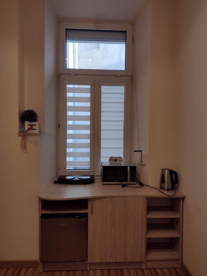 Little Big Bc - Central Modern Studio Cracovia Exterior foto